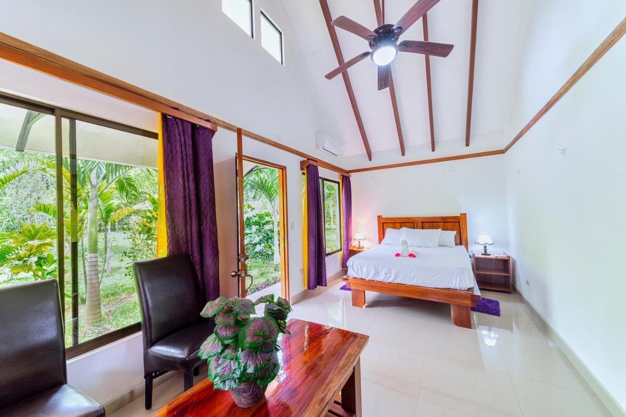 Casa Blossom - Beach Paradise Retreat, Fully Equipped, Holiday Home Puerto Viejo de Talamanca Exterior photo