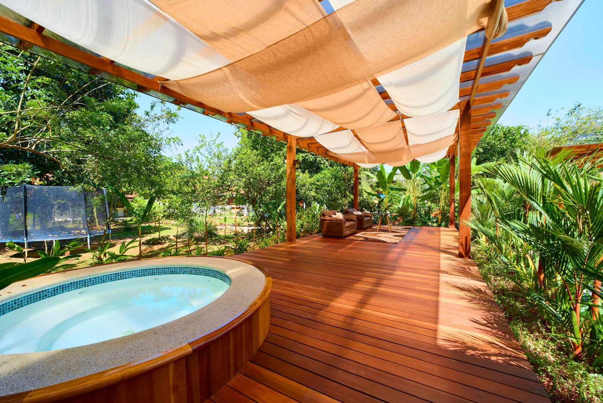 Casa Blossom - Beach Paradise Retreat, Fully Equipped, Holiday Home Puerto Viejo de Talamanca Exterior photo